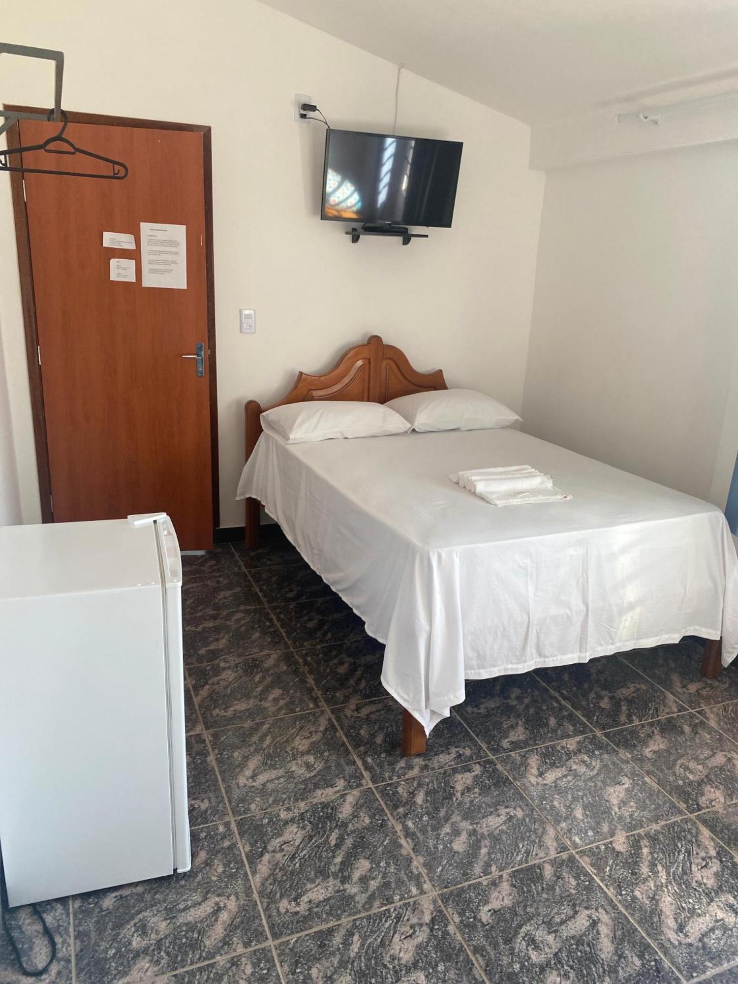 Hotel Pousada Do Sol II Aragarcas Екстериор снимка
